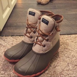 sperry duck boots